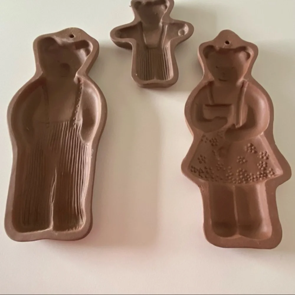 Vintage Hartstone Farmhouse Ceramic Bear Family Cookie Cake Molds Set of…